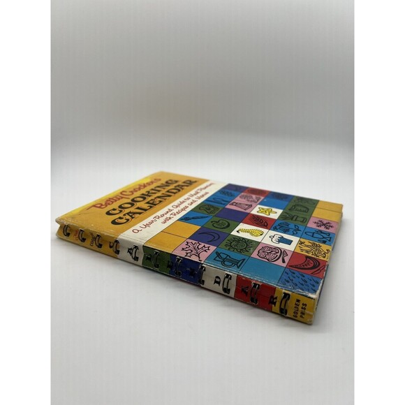 Betty Crocker's Cooking Calendar Cook Book First Edition First Printing 1962 - Picture 2 of 14